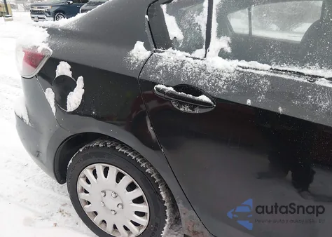 2013 Mazda Mazda3 I Sport from USA, damaged, VIN JM1BL1UP8D1787096